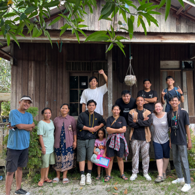 ourteam4 (1)